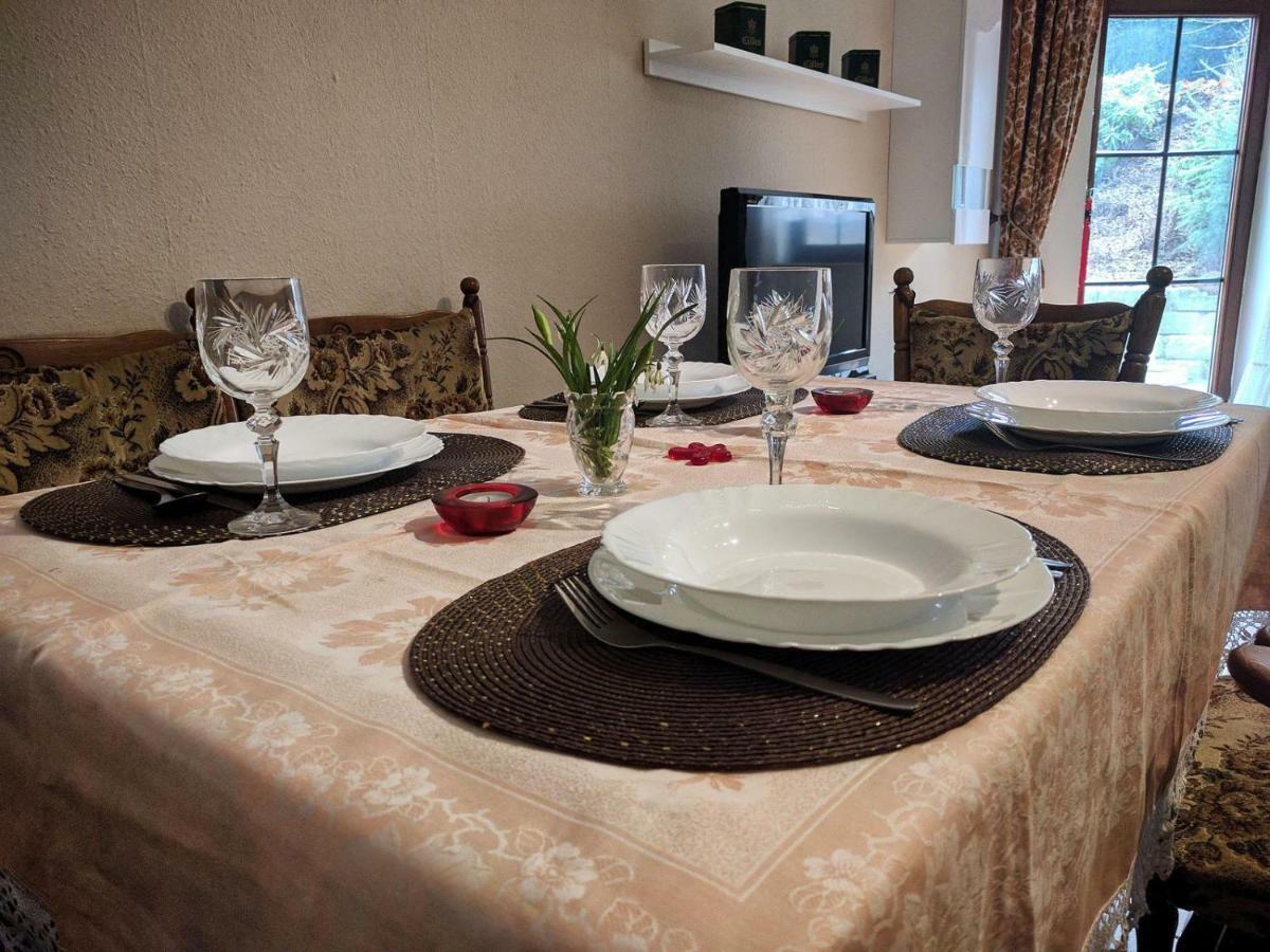 Ferienwohnung Mit Terrasse Grimma Bagian luar foto